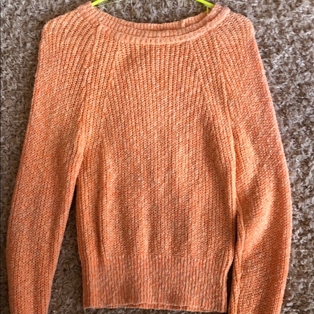 Free people peach sweater